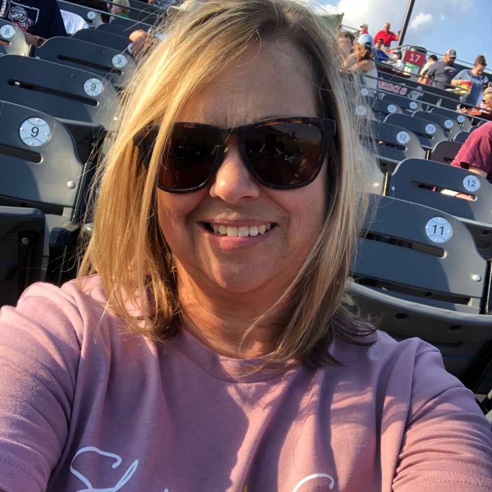 Meet your Posher, Gina